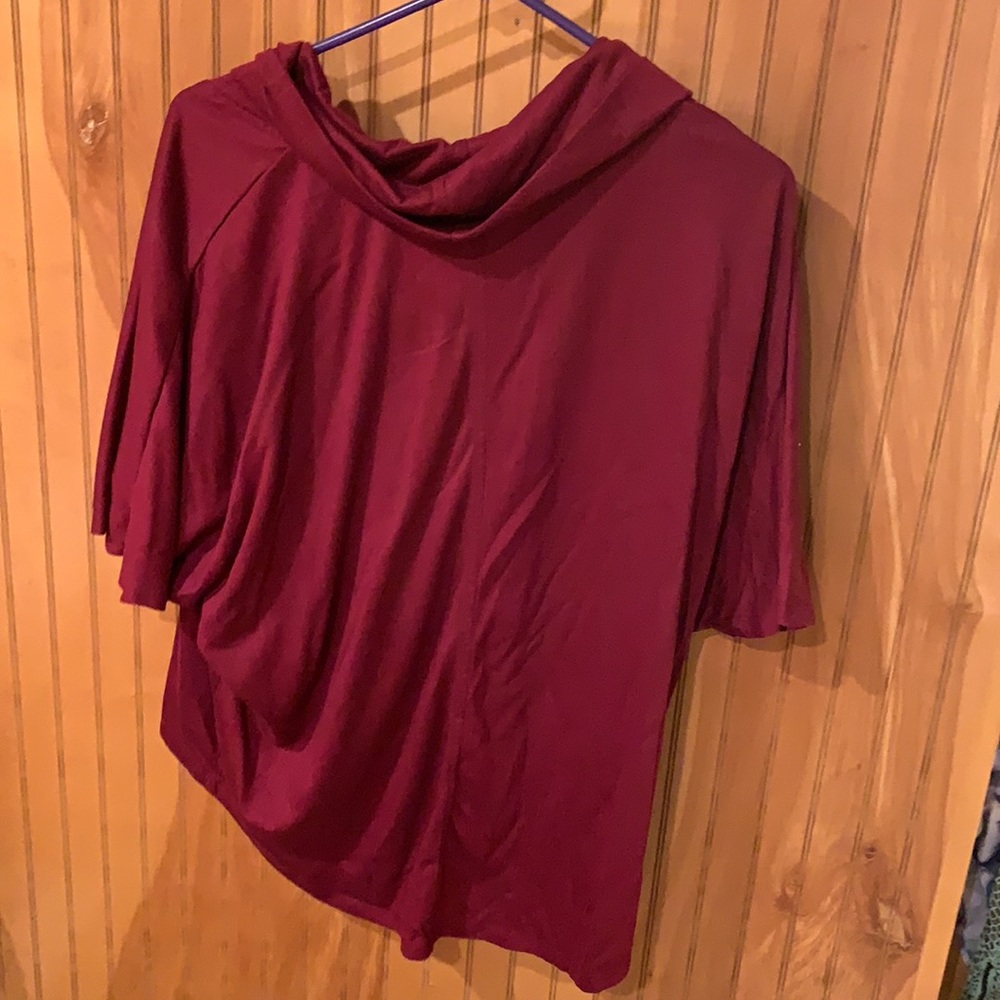 Top - Picture 2 of 3